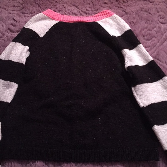 Justice sweater - Picture 3 of 5